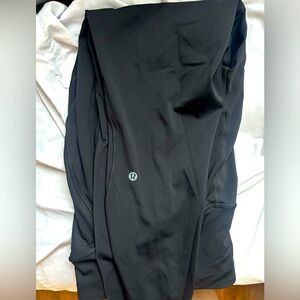 Black Lululemon leggings